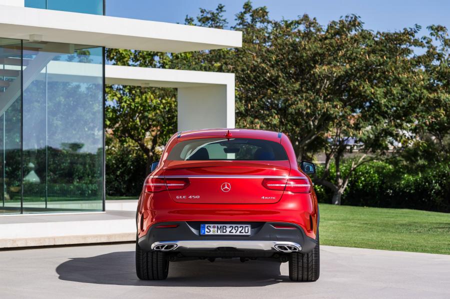  Mercedes-Benz GLE450 AMG 4Matic Coupe 2015 года  (фото 7 из 37)